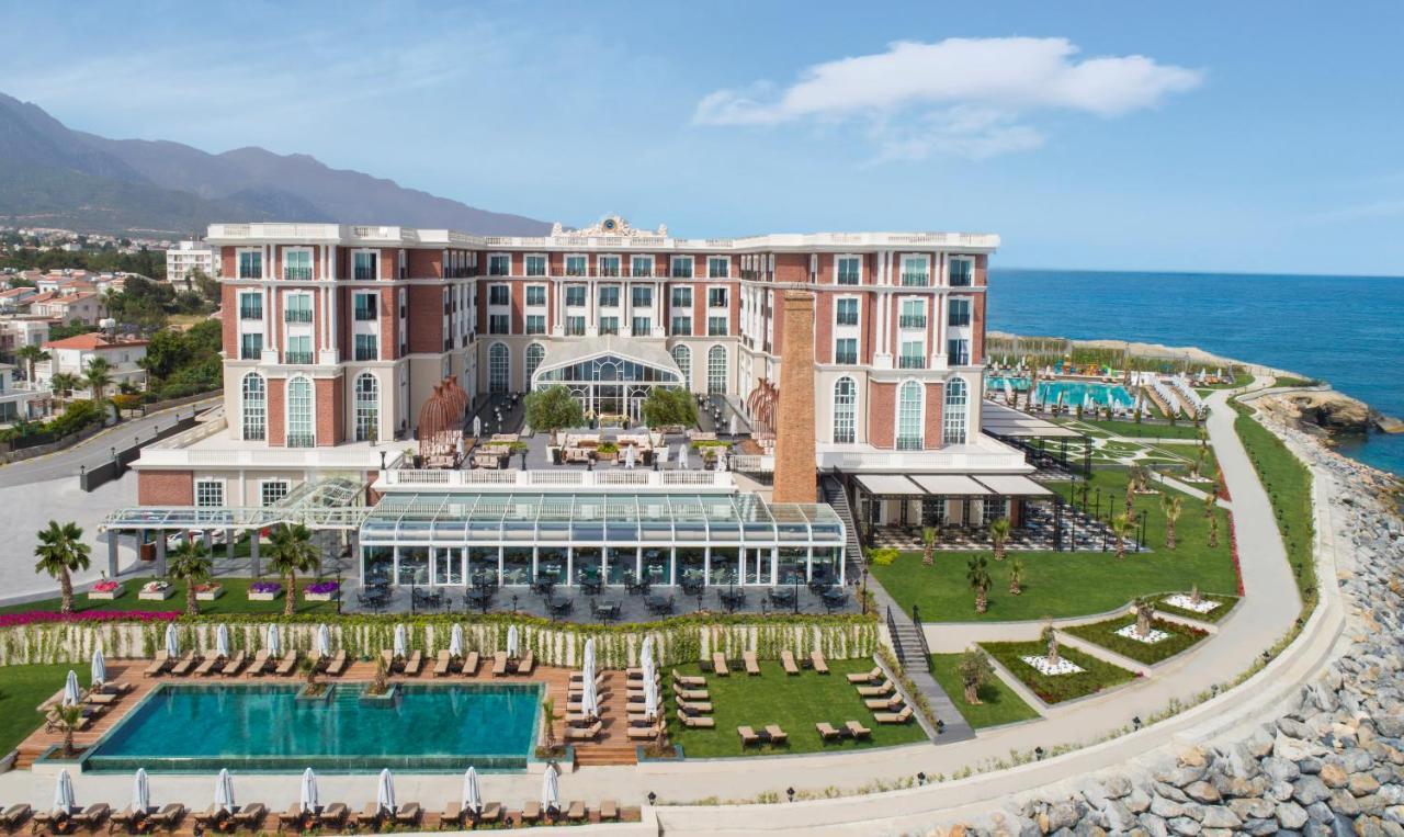 Kaya Palazzo & Casino Feriested Kyrenia (Northern Cyprus)